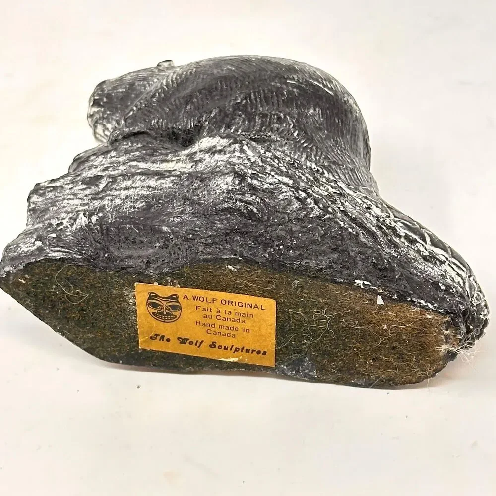 Vintage Wolf Original Beaver Figurine Canada Soapstone Style Art Sculpture